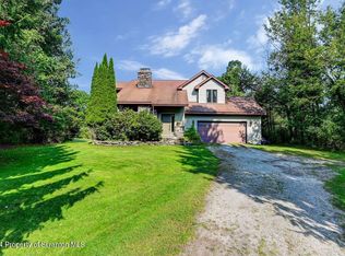 1572 Summit Lake Rd, Clarks Summit, PA 18411