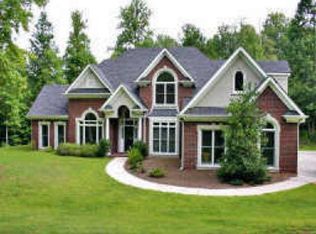 7325 Cox Rd, Cumming, GA 30028