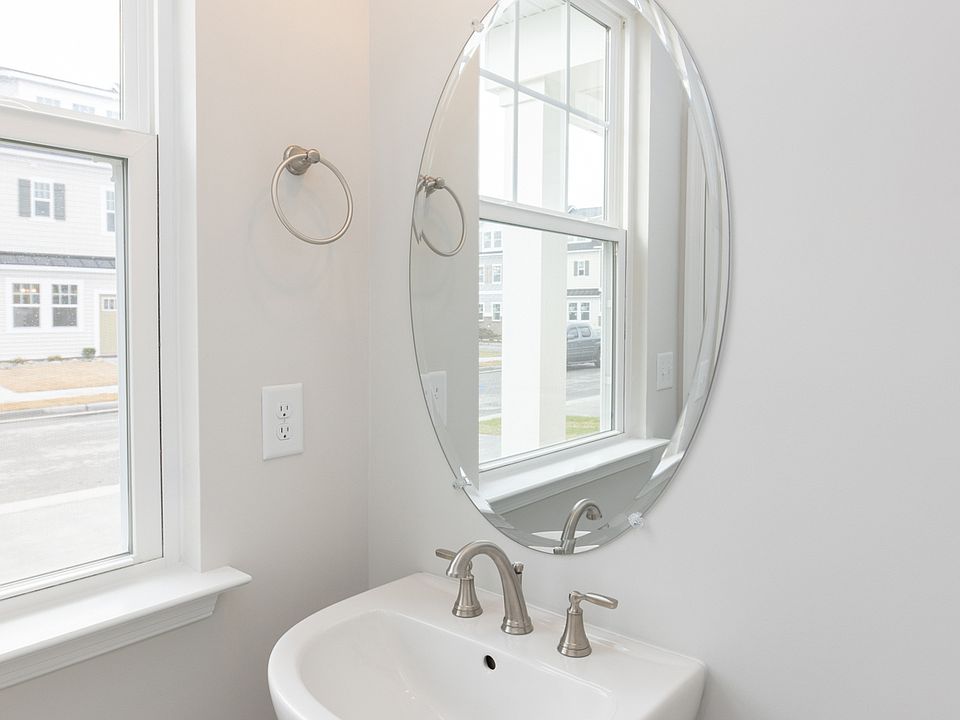 The Hickory Townhome Plan, The Reserve at Grassfield, Chesapeake, VA