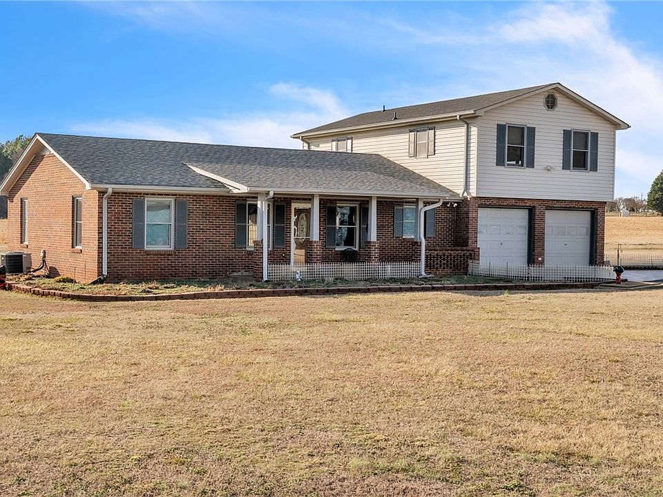 1st image of 145 Old Sanders Rd