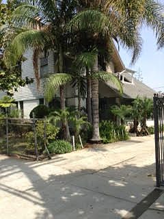 2nd image of 1257 W Adams Blvd