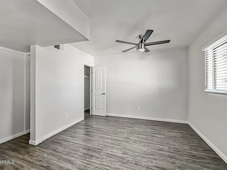 1744 W Glendale Ave #2 — Photo 3