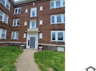 122 N Lawn Ave, Kansas City, MO 64123