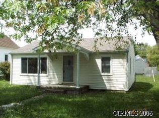 305 N Craven St, Sweetser, IN 46987