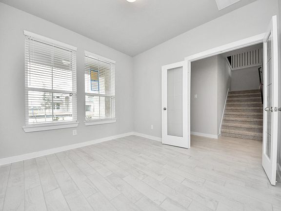 4th image of 11122 Tulip Ridge Trl