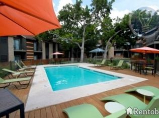 1005 W Stassney Ln, Austin, TX 78745