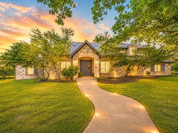 101 Crestline Dr, Kerrville, TX 78028