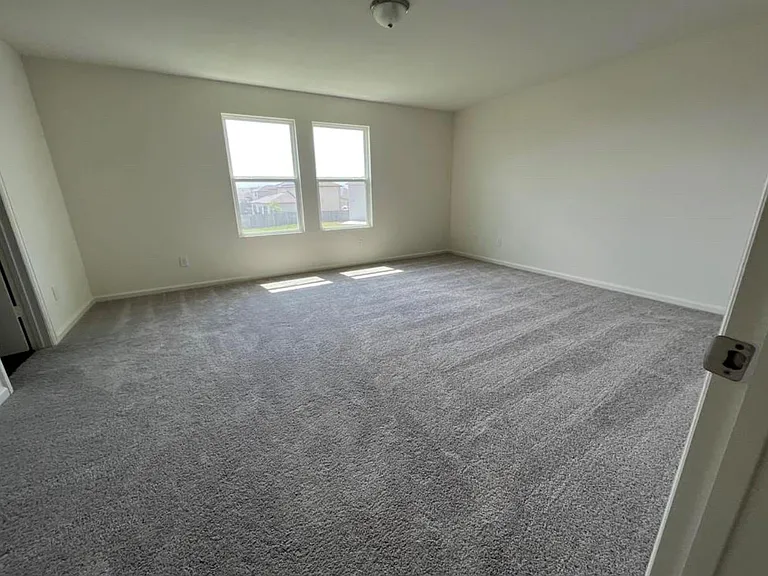 1005 Wild Enclave Ln — Photo 14