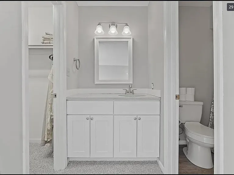 701 Alder Cir — Photo 8