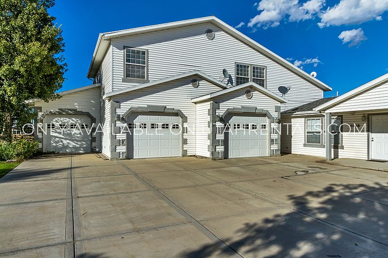 1st image of 1365 S Industrial Pkwy #2