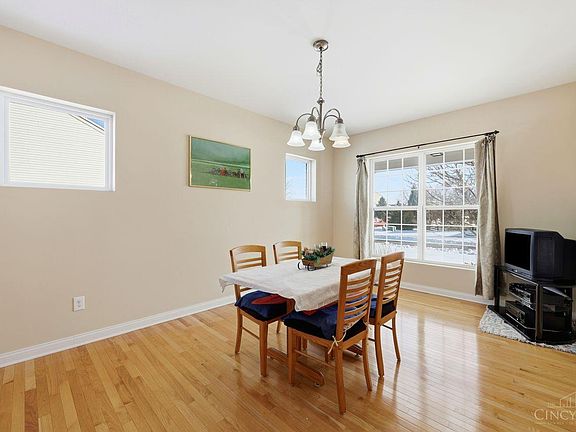 5th image of 7142 Woodberry Dr