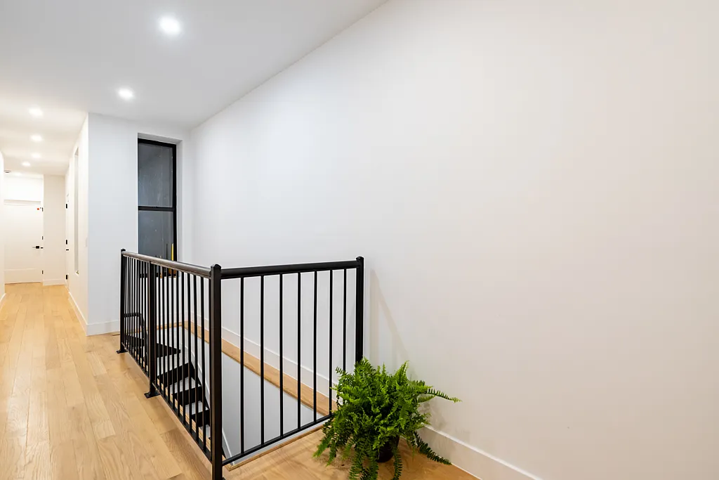Furnished Privaye Bedroom in 4BR/2 bath apartment Upper West Side — Photo 4