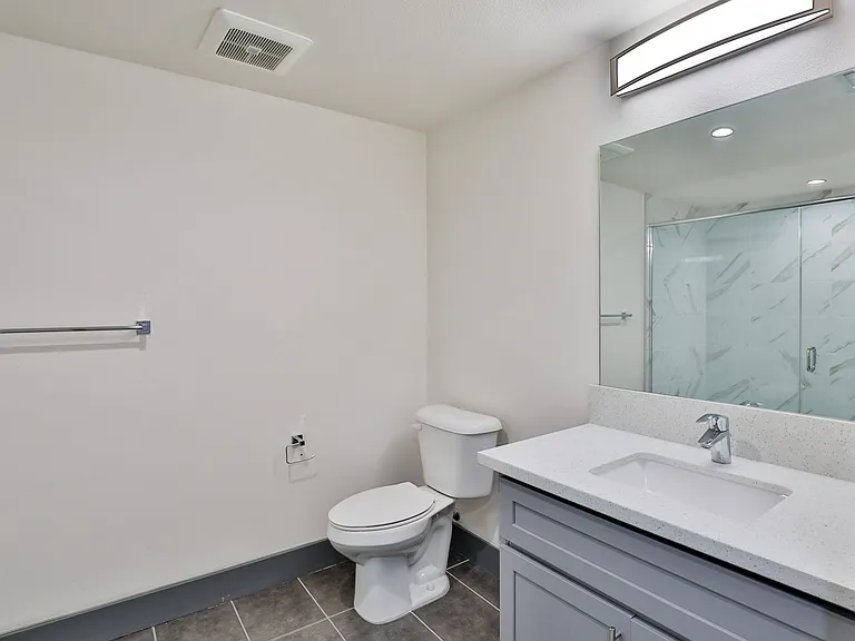 Premium Libra Apartments — Photo 32