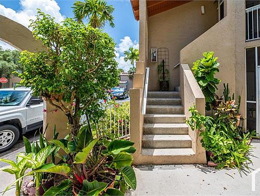 4th image of 334 SW 86th Ave #333