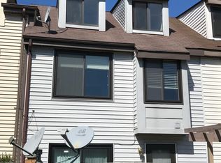 10006 Forest View Pl, Gaithersburg, MD 20886