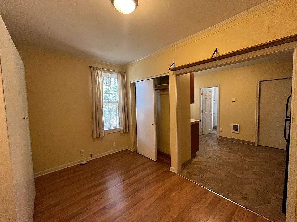 Beautiful Studio with Deck 2038 SE Madison St Portland OR Zillow