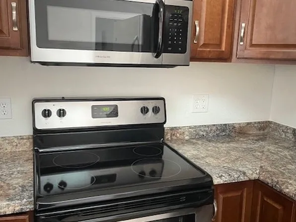 Vista Cottages, 897 Vista Grande Rd #2, El Cajon, CA 92019