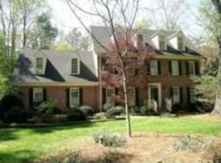 1201 Kinsdale Dr, Raleigh, NC 27615