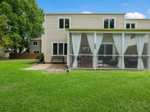 525 Portsmouth Ct, Doylestown, PA 18901