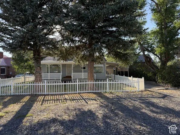 260 N 100 W, Panguitch, UT 84759