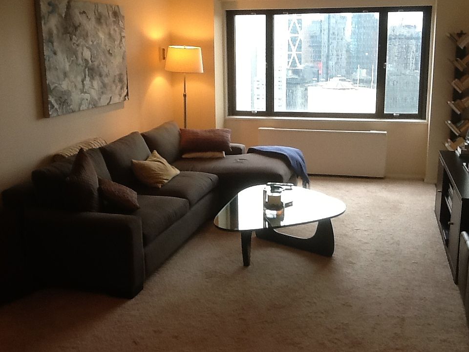1st image of 20 W 64th St APT 40V
