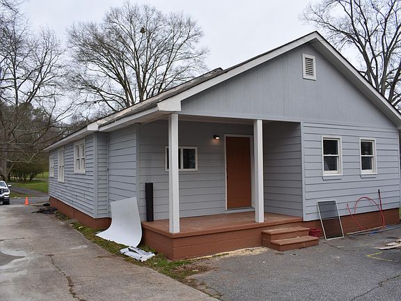 2nd image of 224 Etowah Dr