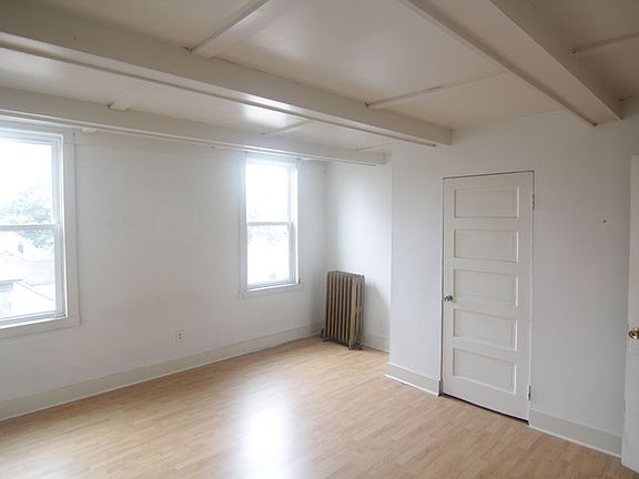 4th image of 510 Mifflin Ave #D2