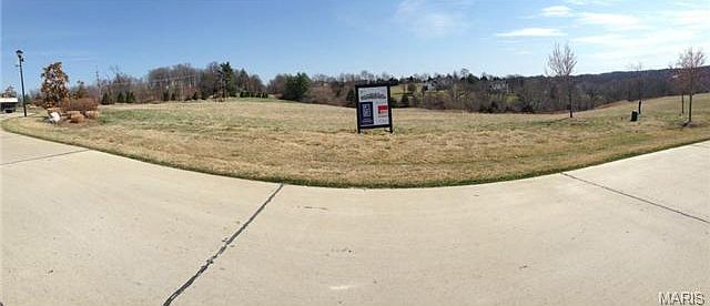 1st image of 302 Wardenburg Farms Dr
