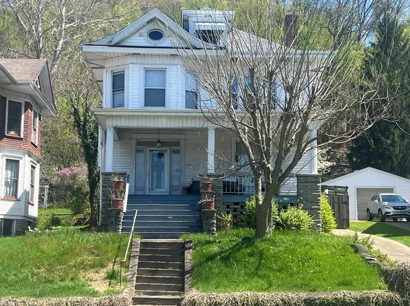 904 Warwood Avenue, Wheeling, WV 26003