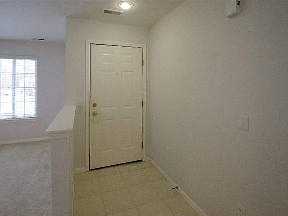 2nd image of 9517 Lakeside Dr