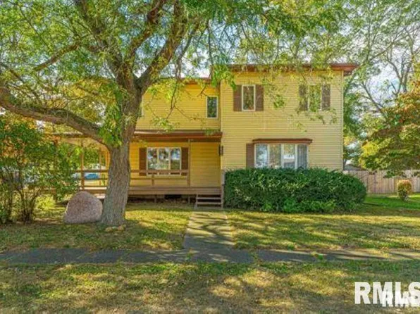 101 E State St, New Holland, IL 62671