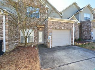 573 Hackberry Ridge Cv, Birmingham, AL 35226