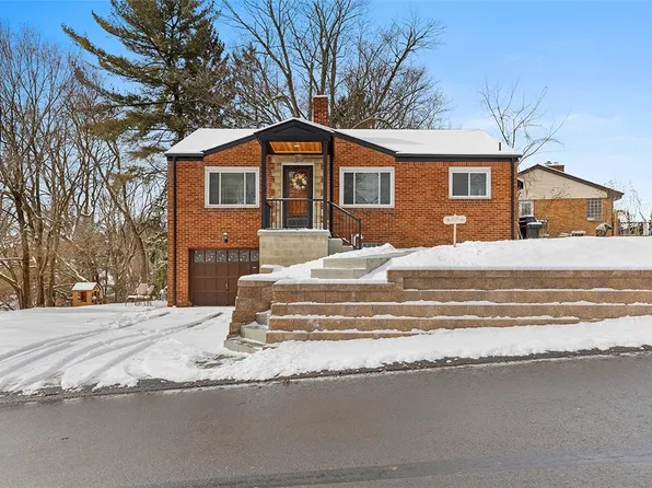 158 Lynn Dr, Pittsburgh, PA 15236