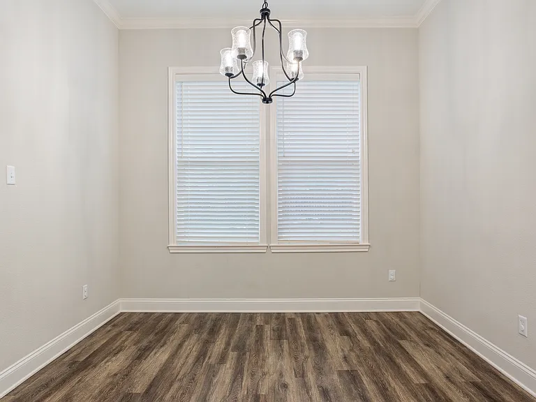 10420 Fallen Leaf Dr — Photo 9