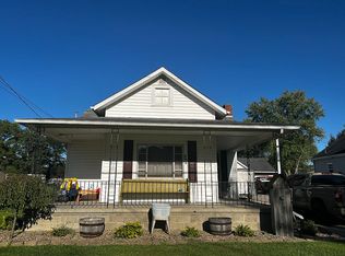 526 Zanesville Rd, Roseville, OH 43777