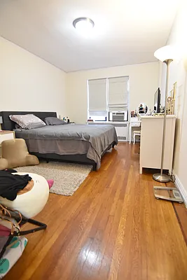 Rented by Finders NYC | media 11