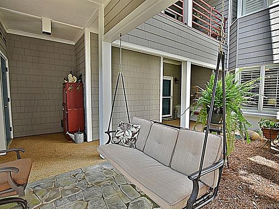 4th image of 801 Lake Club Dr