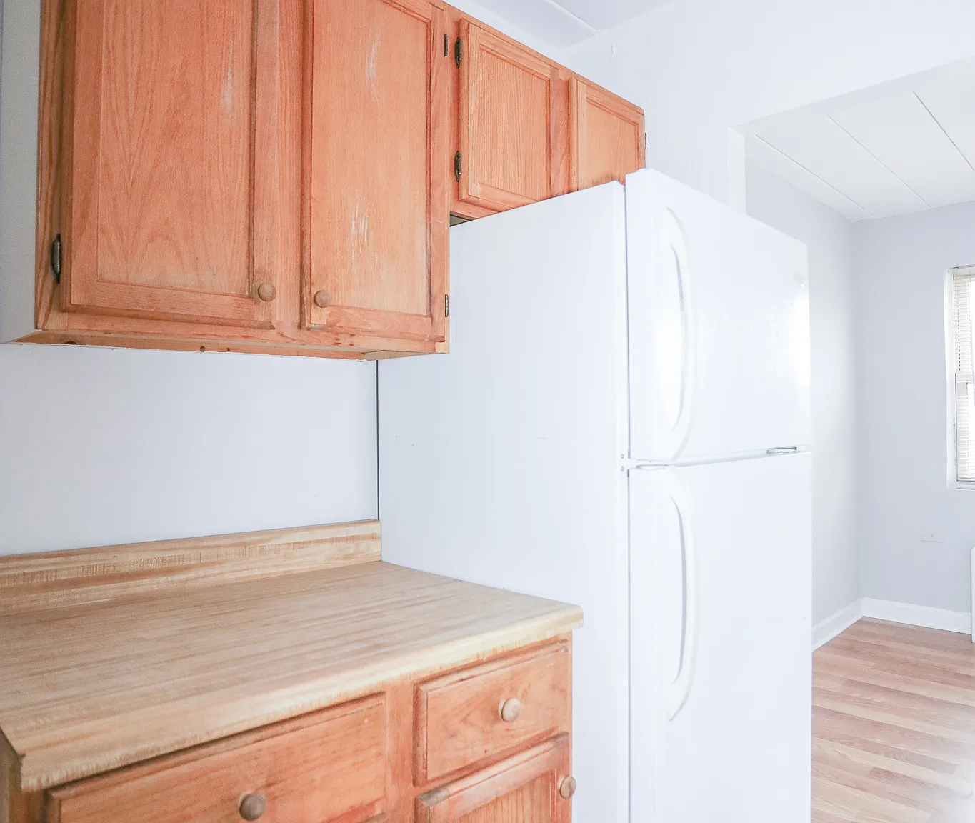 5653 N Christiana Ave — Photo 4