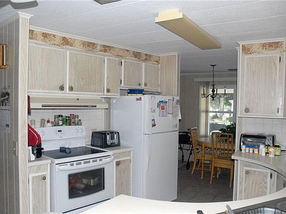5th image of 309 Lakeview Dr