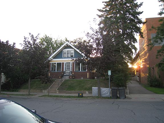 3rd image of 617 21st Ave S #1