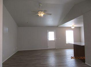 716 N Daisy Ln, Fayetteville, AR 72704