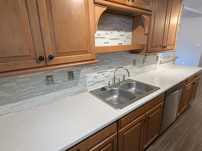 250 Terrance Ln — Photo 9