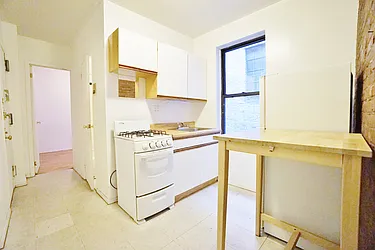 Rented by Best Apartments North Inc