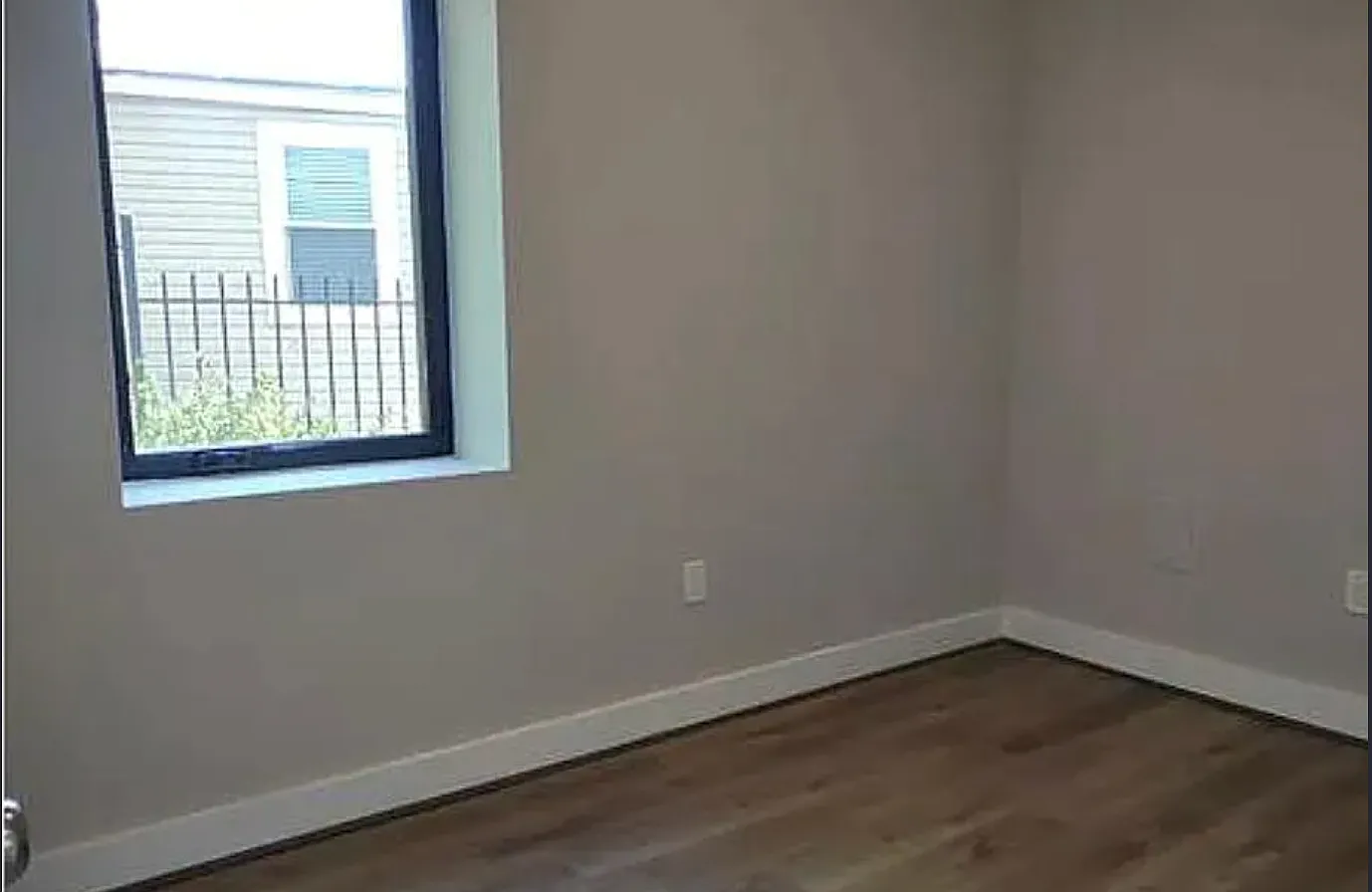 2 bed, $2,500 — Photo 3