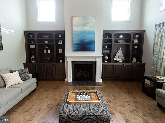 3rd image of 33549 Union Cir