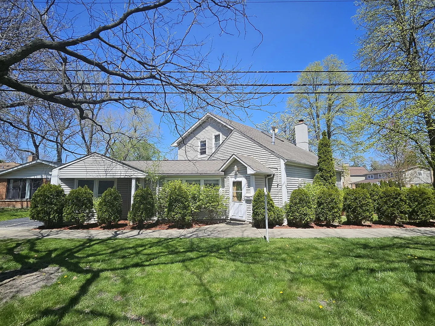808 Indian Rd photo 1