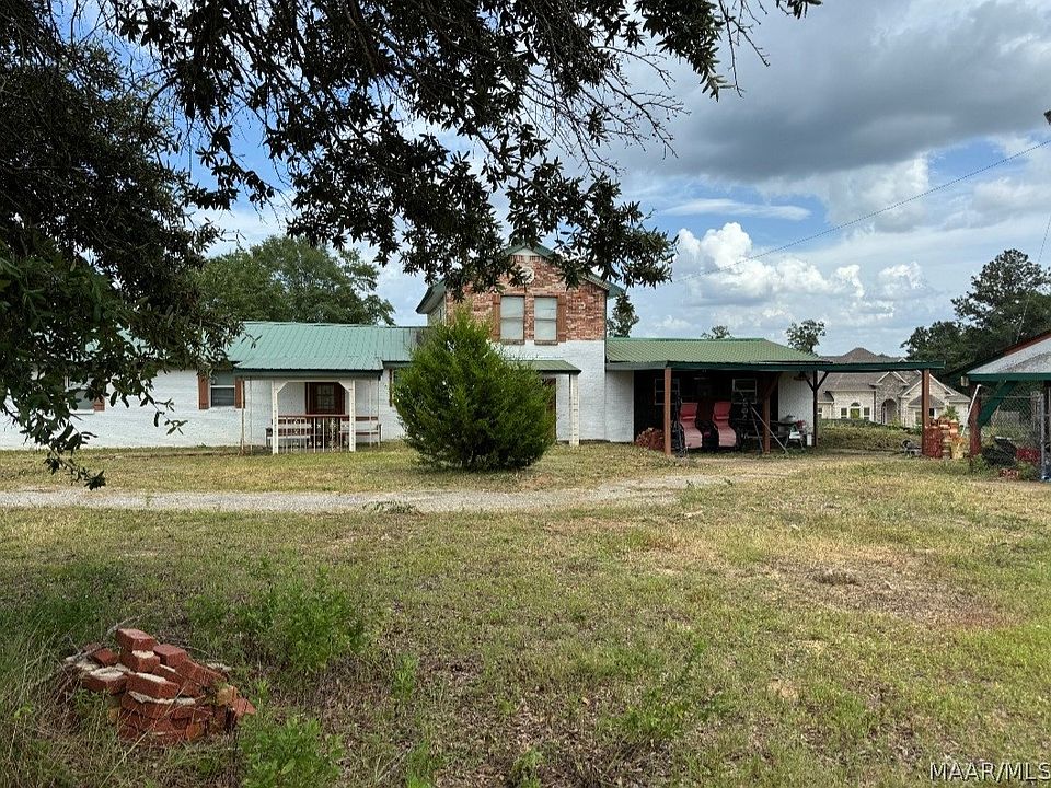 2nd image of 987 County Road 40 Rd W