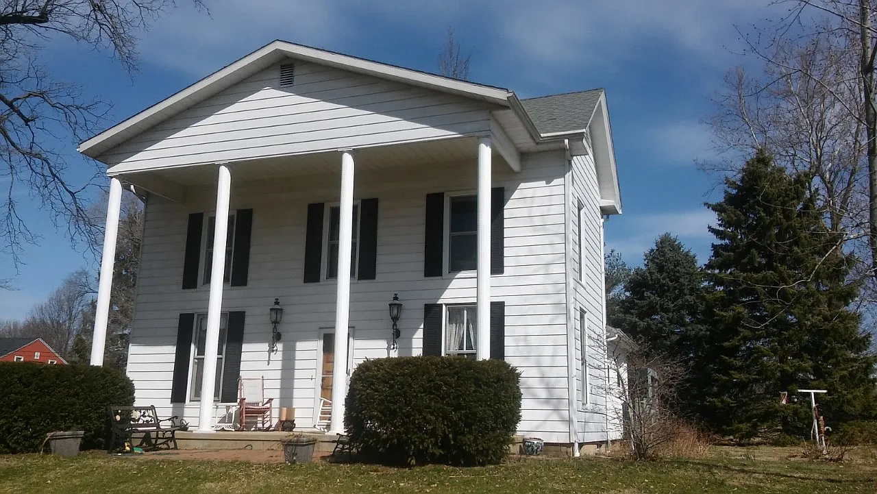 202 N Juliana St photo 1