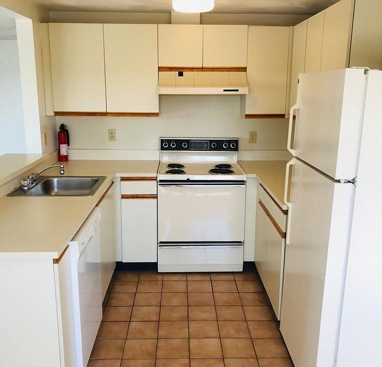1st image of 410 Washington St APT 22
