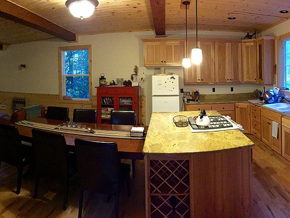 4th image of 167 Northwoods